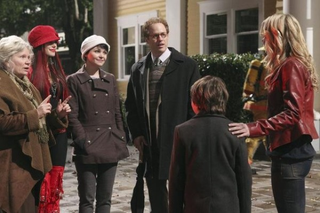 Illustration for article titled Once Upon a Time 1x08, "Desperate Souls" Pictures